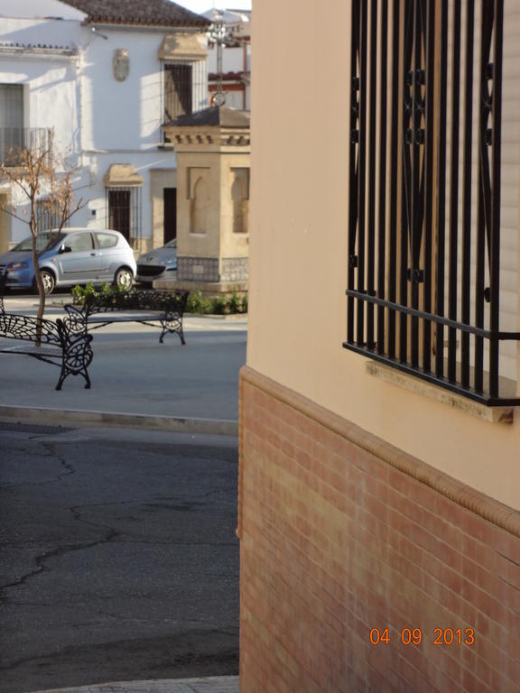 Hostal San Pedro Sanlúcar la Mayor Exteriör bild
