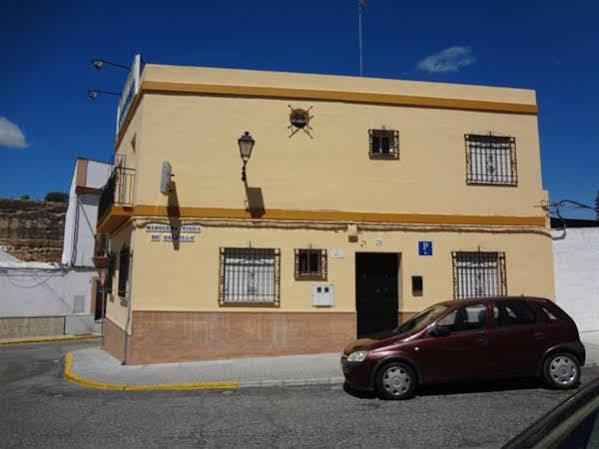 Hostal San Pedro Sanlúcar la Mayor Exteriör bild